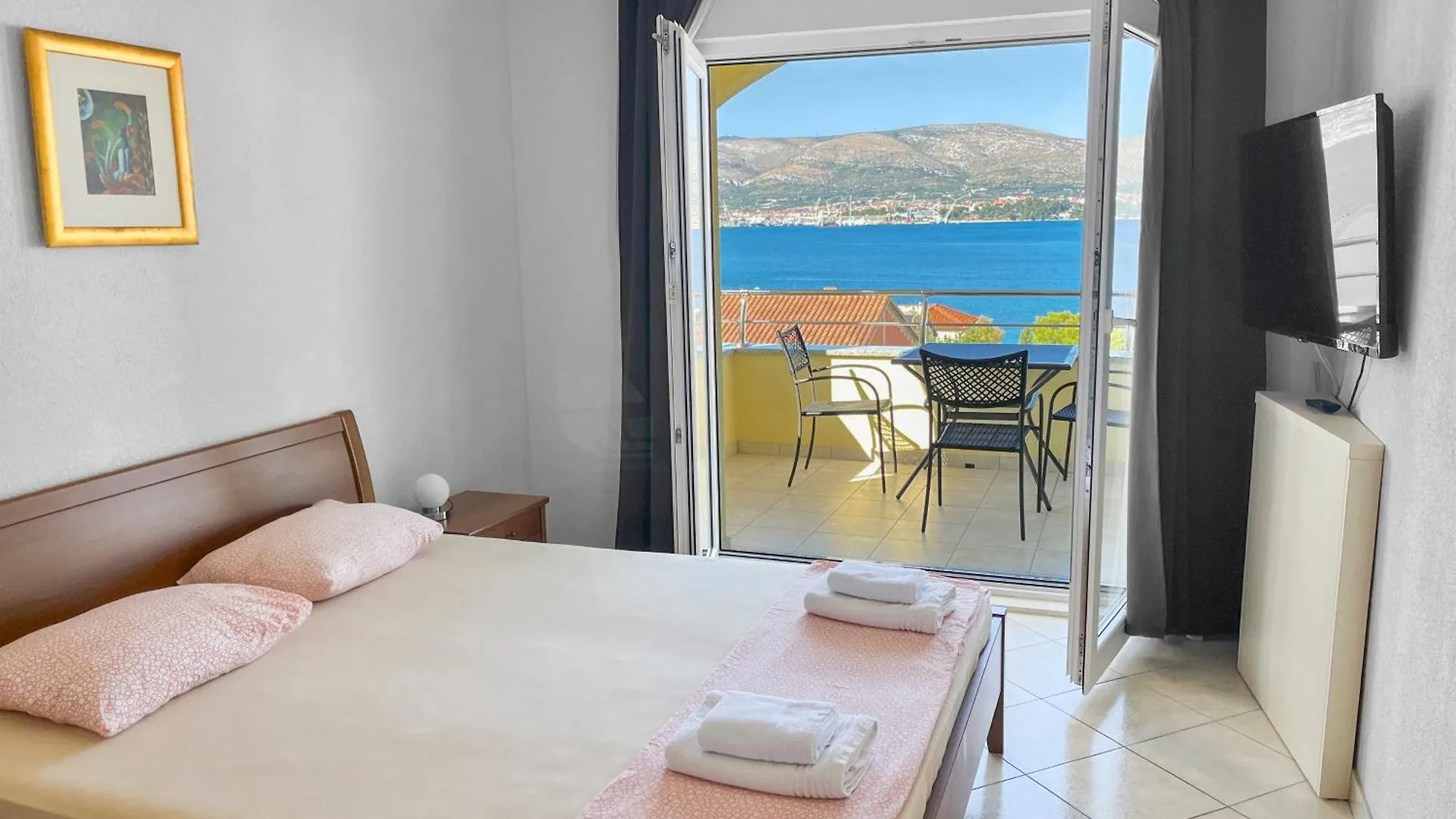 Villa Luna Trogir 0*,  Chorvatsko